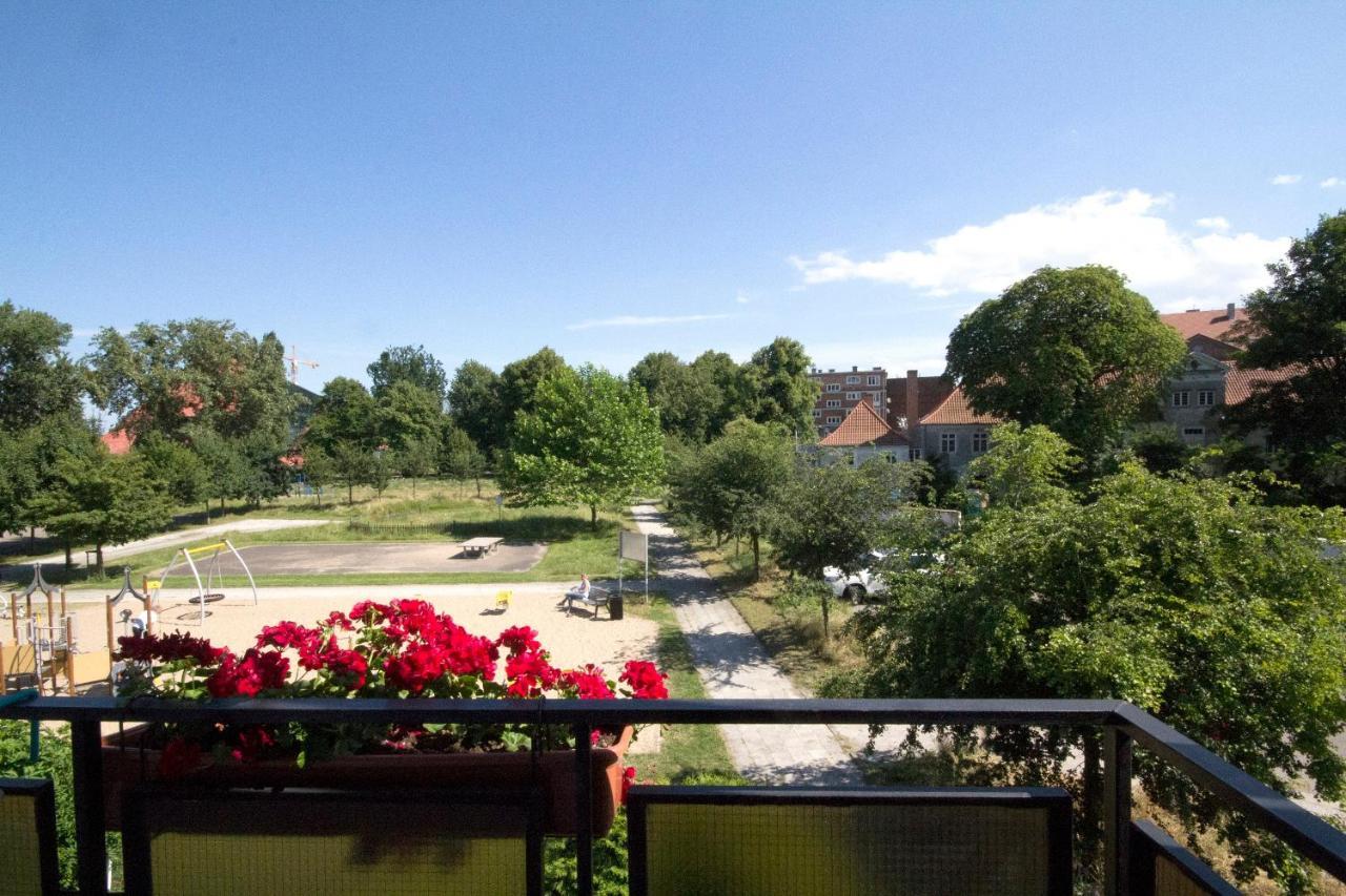 Apartament Prowansalski Z Miejscem Parkingowym Danzica Esterno foto