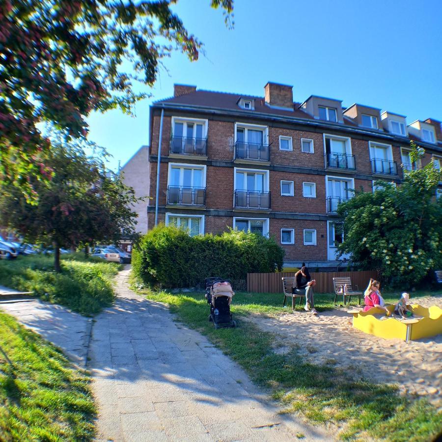Apartament Prowansalski Z Miejscem Parkingowym Danzica Esterno foto
